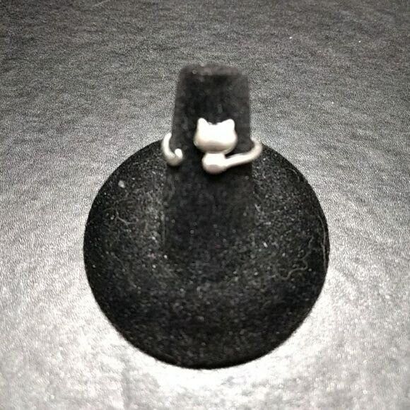 *Sale* Adorable sterling silver kitty cat ring - Picture 1 of 7